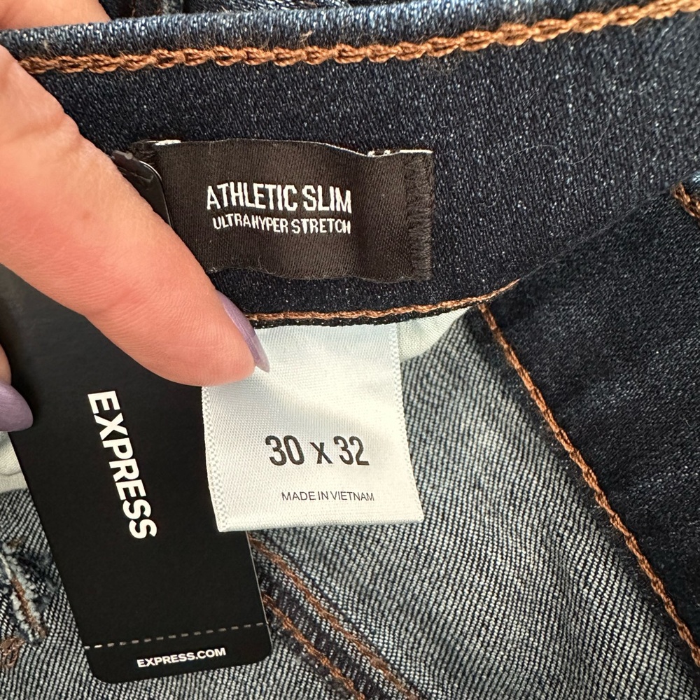 Express Men’s Athletic Slim Jeans 30x32 Ultra Hyper Stretch Dark Wash Denim NWT - Picture 7 of 7